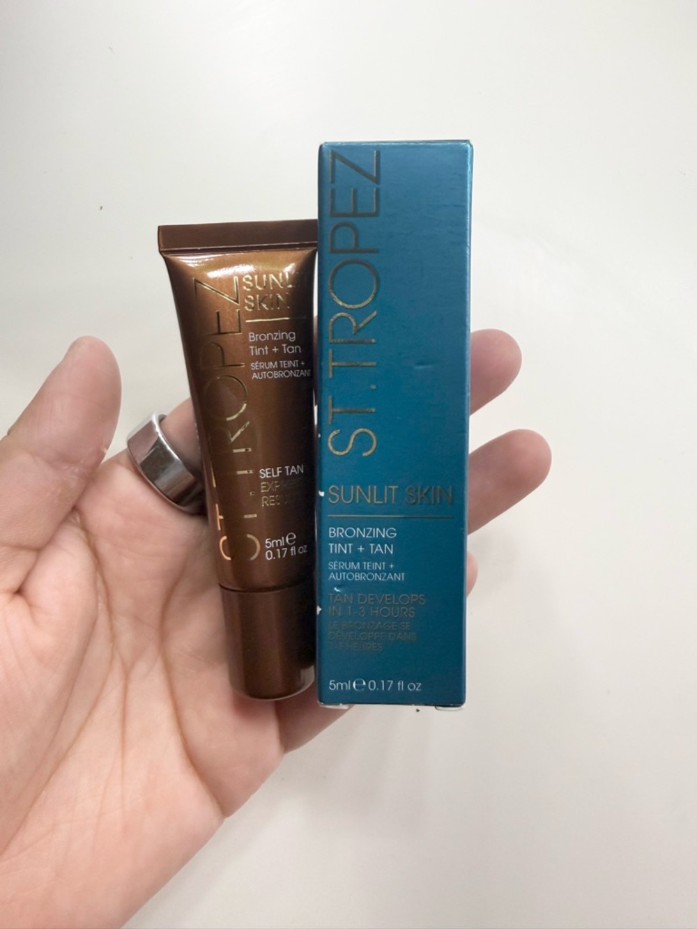 St. Tropez Sunlit Skin Bronzing Tint & Tan 5ml